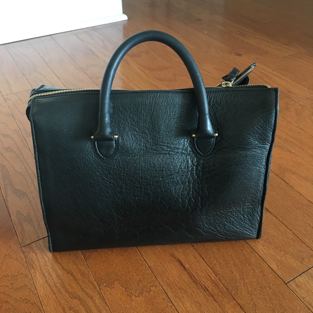 CLARE V Sandrine Pebbled Leather Zip Bag Black